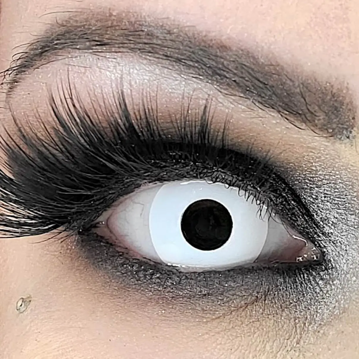 White Zombie Halloween Contact Lenses – Gothika - Image 2