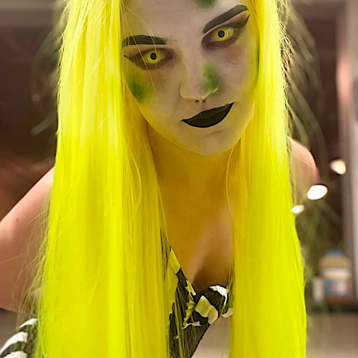 Zombie Yellow Halloween Contact Lenses – Gothika - Image 2