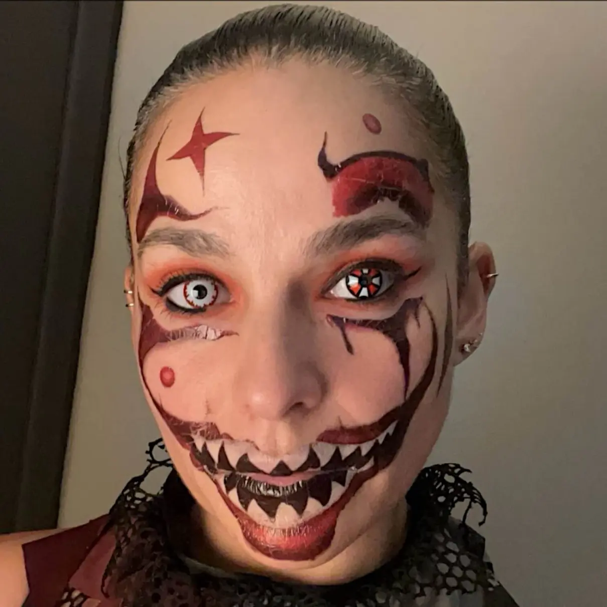 Resident Evil Halloween Contact Lenses – Gothika - Image 2